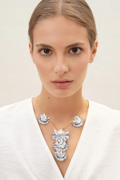 Baies De La Passion Necklace