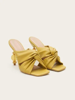 Camelia Lys Sandals