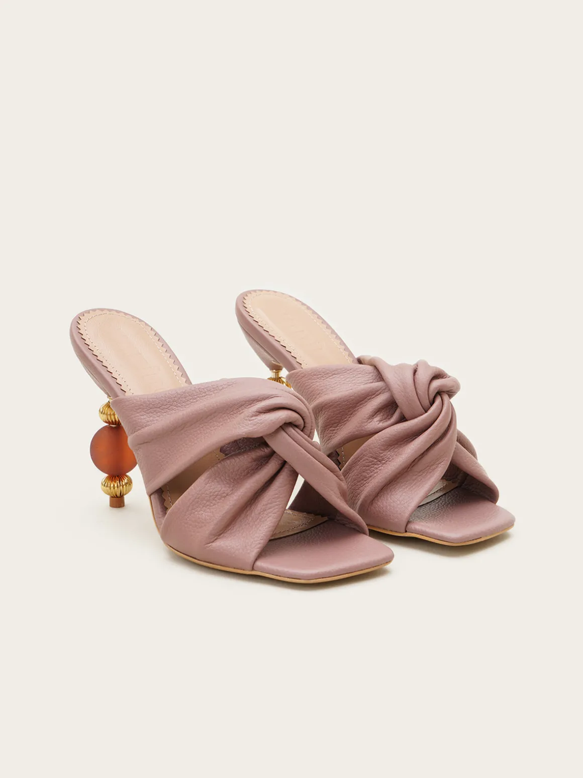 Camelia Lys Sandals