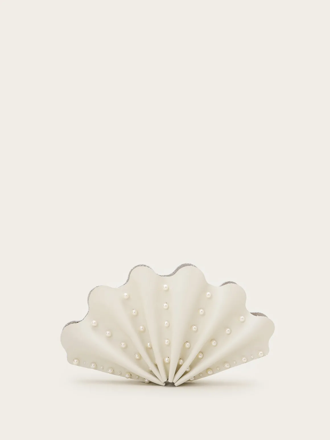 Coquillage Des Sables Clutch