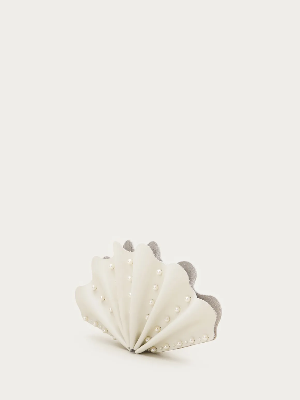 Coquillage Des Sables Clutch