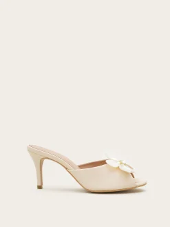 Fleurs Blanches Mules