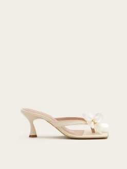 Fleurs Blanches Sandals