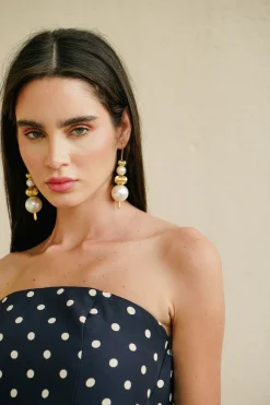 Holiday Lys Earrings