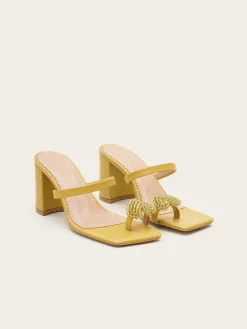 Reine De Coeur Sandals